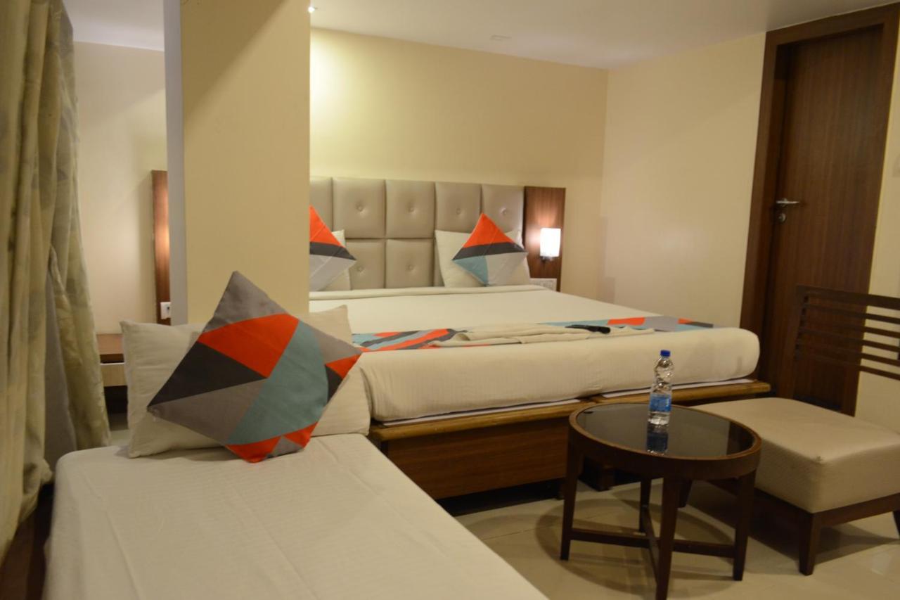 نافي مومباي Hotel Aishwarya Residency المظهر الخارجي الصورة