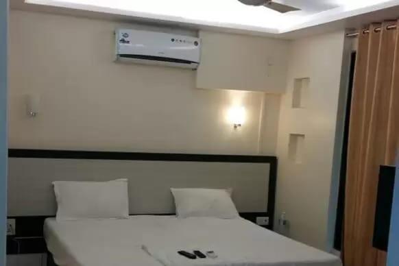 نافي مومباي Hotel Aishwarya Residency المظهر الخارجي الصورة