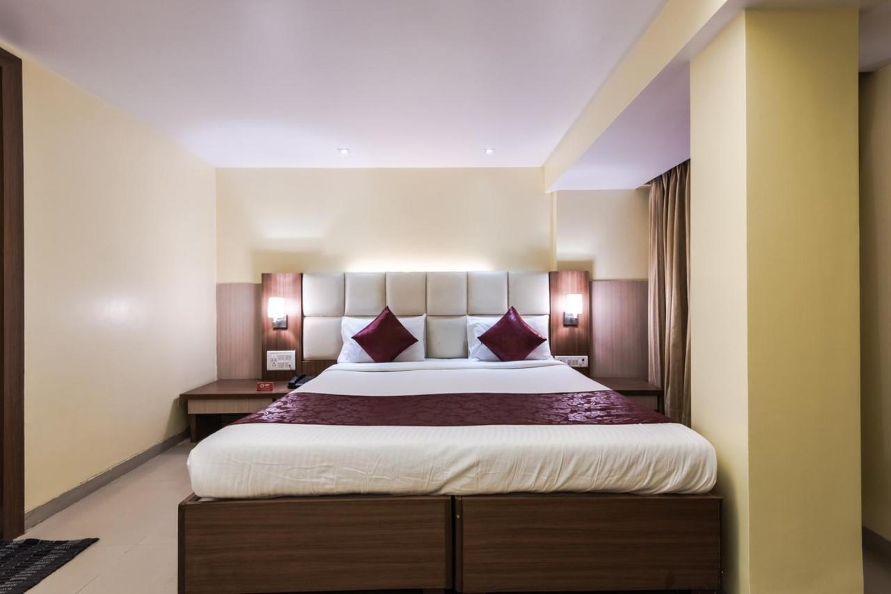 نافي مومباي Hotel Aishwarya Residency المظهر الخارجي الصورة