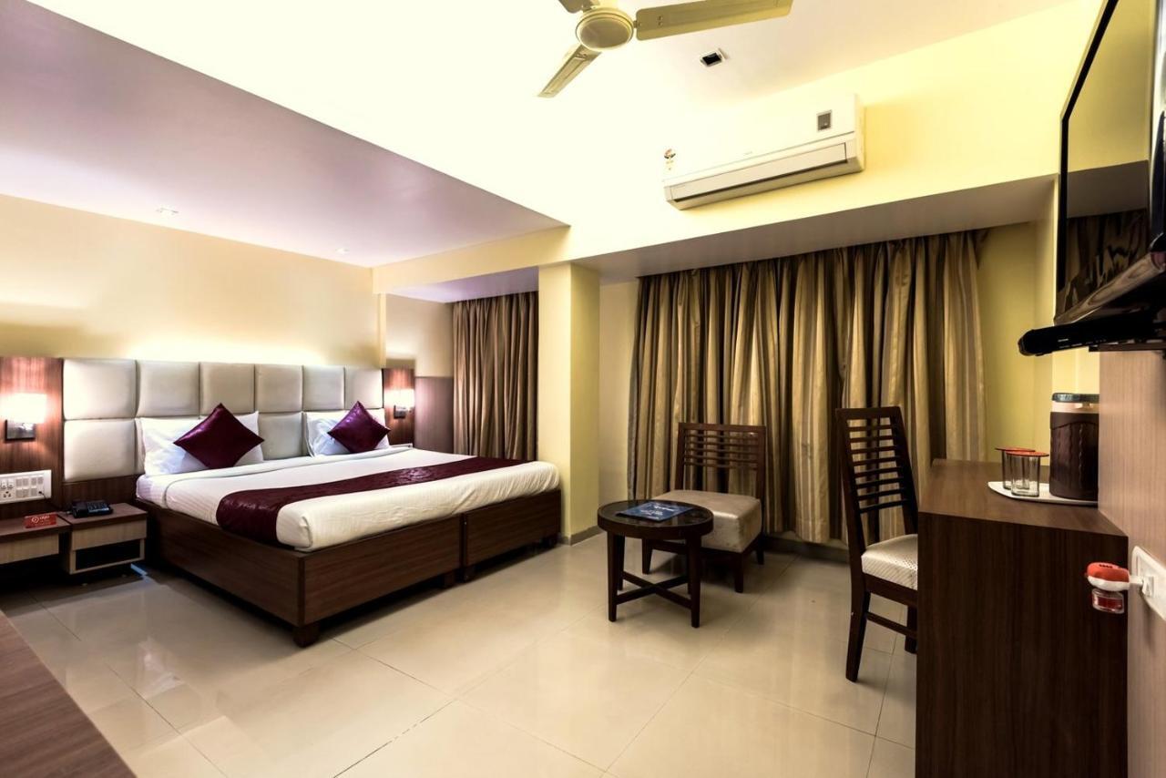 نافي مومباي Hotel Aishwarya Residency المظهر الخارجي الصورة